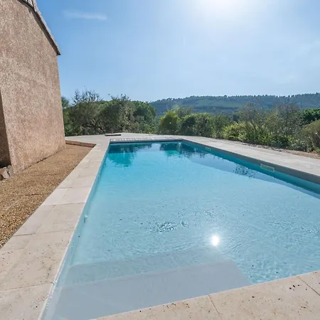 églantine- Piscine- Calme Villa